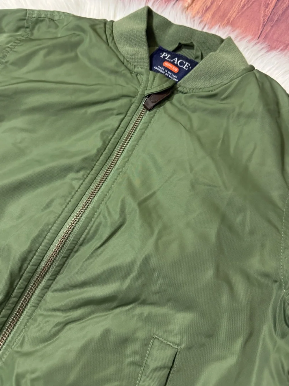 The Children’s Place Green Lightweight Bomber Zip Up Jacket - Boys Size M (7/8)